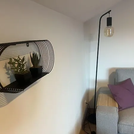 1 Porzig Modern Retreat